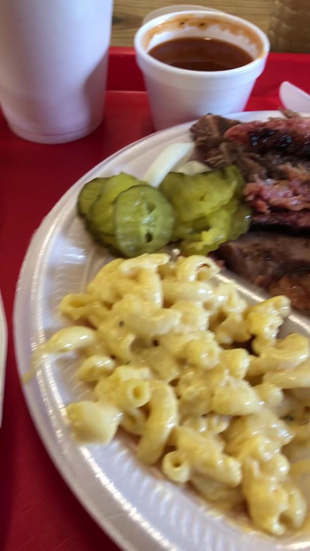 Heavy's Bar B Que